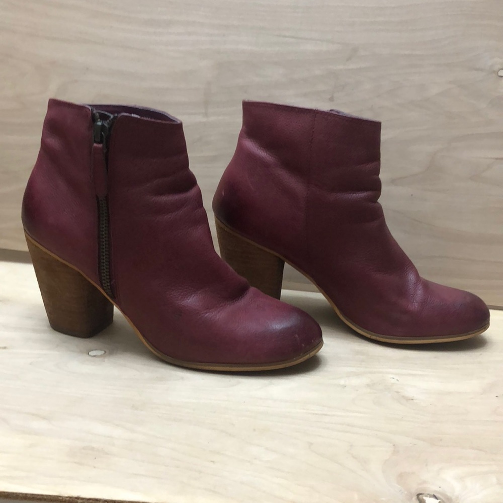 BP Red Leather Ankle Boots; Women’s SZ 8.5M